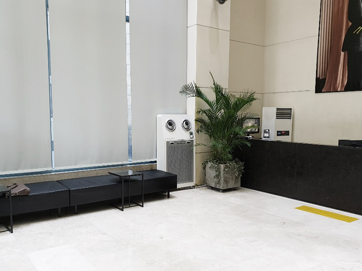 Ecover Large Capacity Air Purifier Q Series installed in lobby